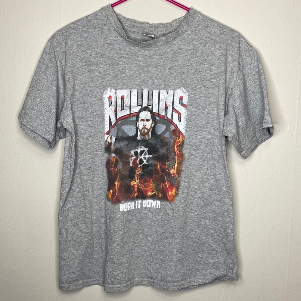 Men’s Medium WWE Seth Rollins Burn It Down Tee Shirt